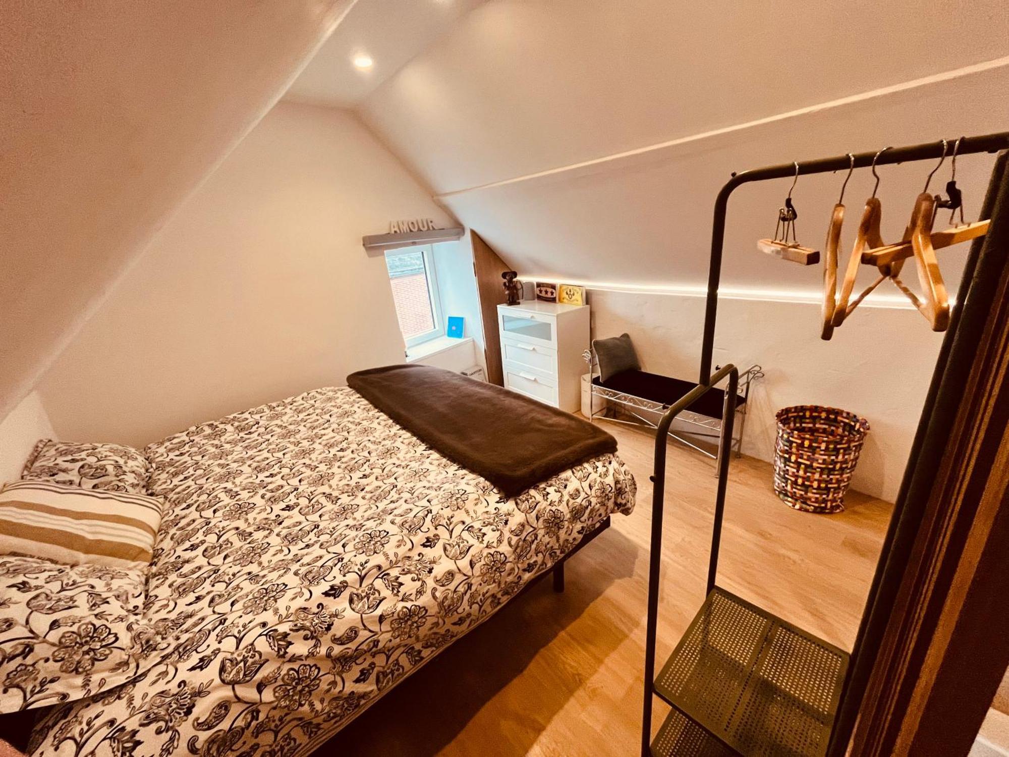 La Maison Mythique Andenne ภายนอก รูปภาพ
